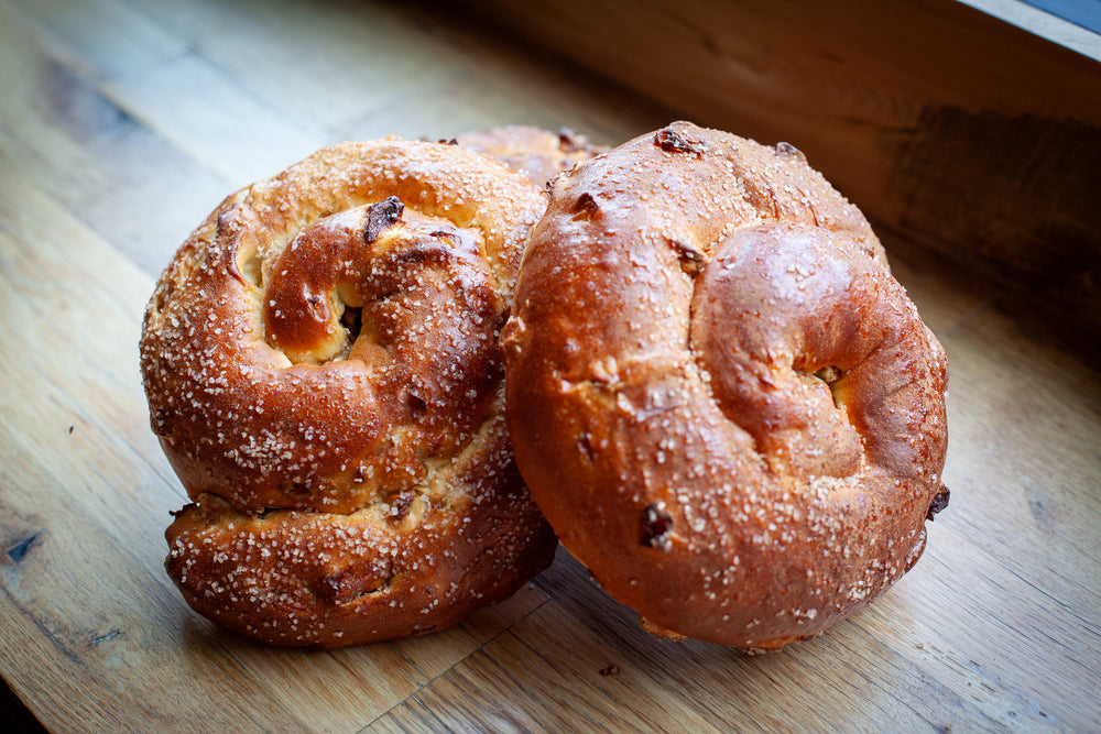 Round Apple Cinnamon Challah: FOR PICK UP Monday 9/22, Tuesday 9/23,  and Wednesday 9/24 ONLY. ORDER BY 9/19.