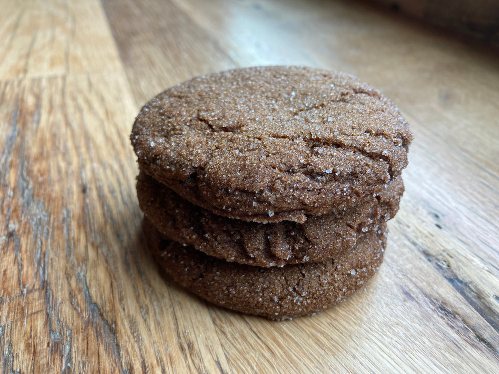 
                
                    Load image into Gallery viewer, Molasses Spice Cookie
                
            